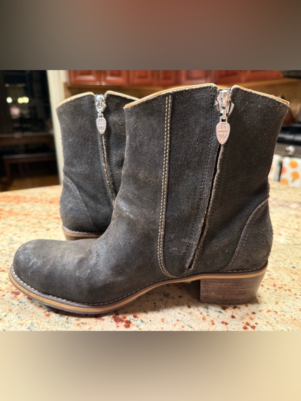 VTG Red Wing Womens 4904 Natasha Boot Size 10B Heritage Brown Suede Block Heel - Picture 8 of 15